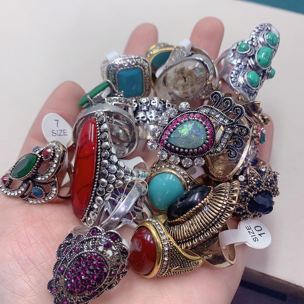 Vintage Elegant Ring For Women Men, 10pc Random Rings Inlaid Synthetic Turquoise