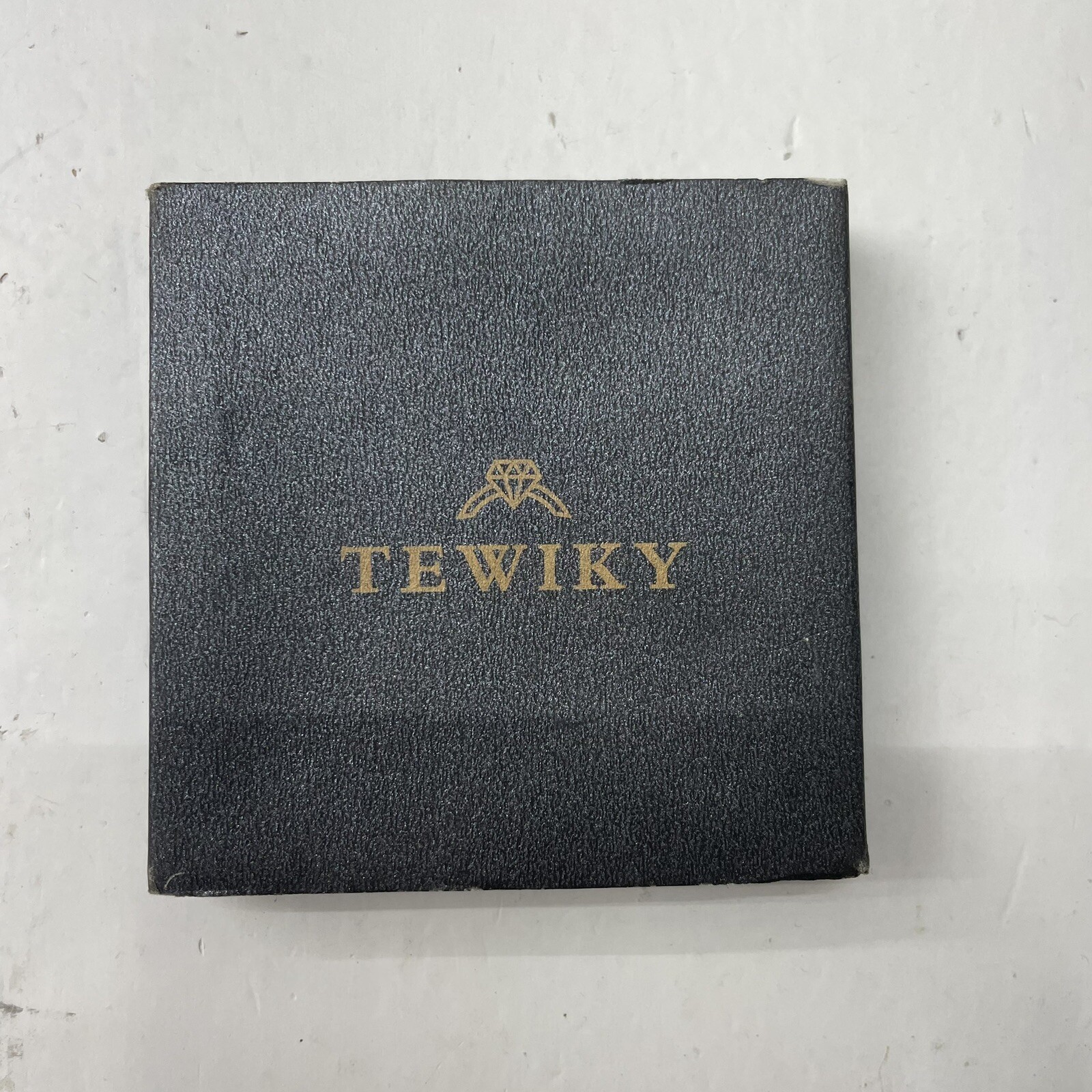 Tewiky Gold Chain Necklace Layering Jewelry Single Rhinestone Minimal NEW