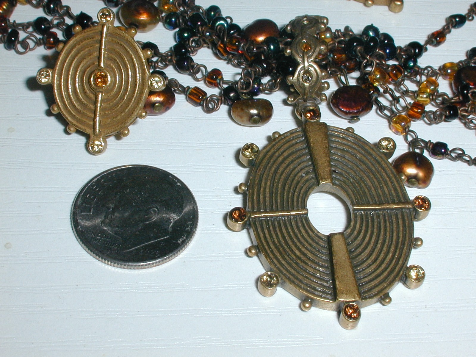 VINTAGE YSL- YVES SAINT LAURENT GOLD TONED NECKLACE W/ PEARLS & CLIPON EARRINGS!