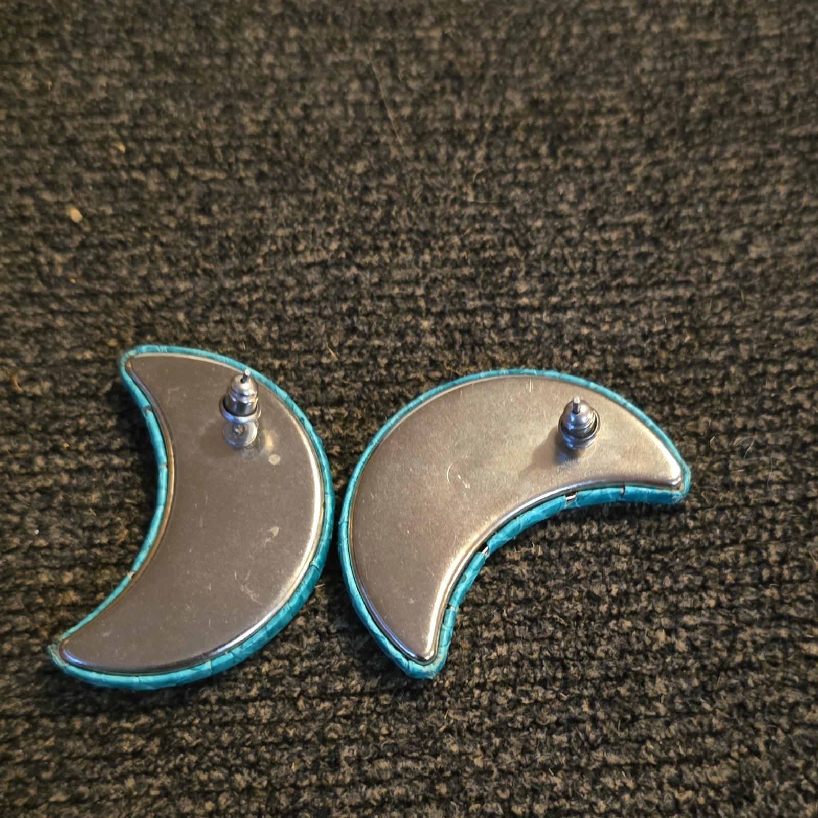 Silver Tone Blue Moon Stud Earrings Metal Butterfly Back No Stone Celestial