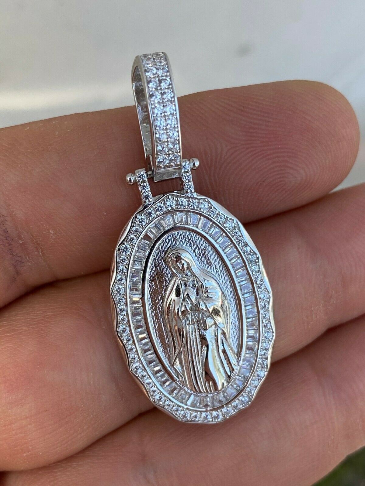 925 Sterling Silver Virgin Mary Necklace Pendant CZ Medallion Icy Chain Baguette