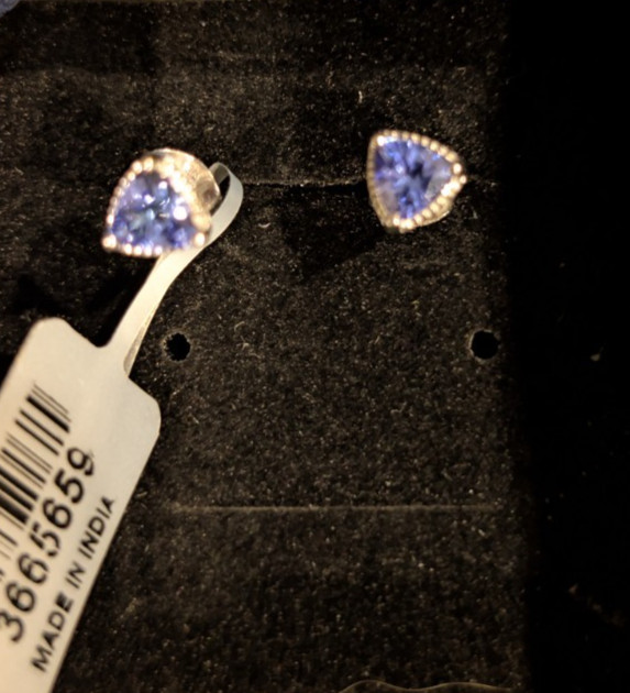 NEW 10K Gold Genuine Tanzanite Stud Earrings Violet Blue Gemstone Sealed NIP