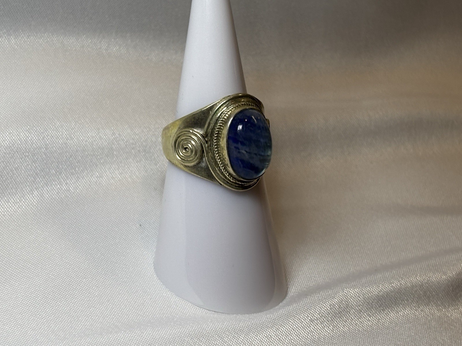 Vintage 925 Nepal Sterling Silver Blue Kyanite Moonstone Spiral Ring Sz 7
