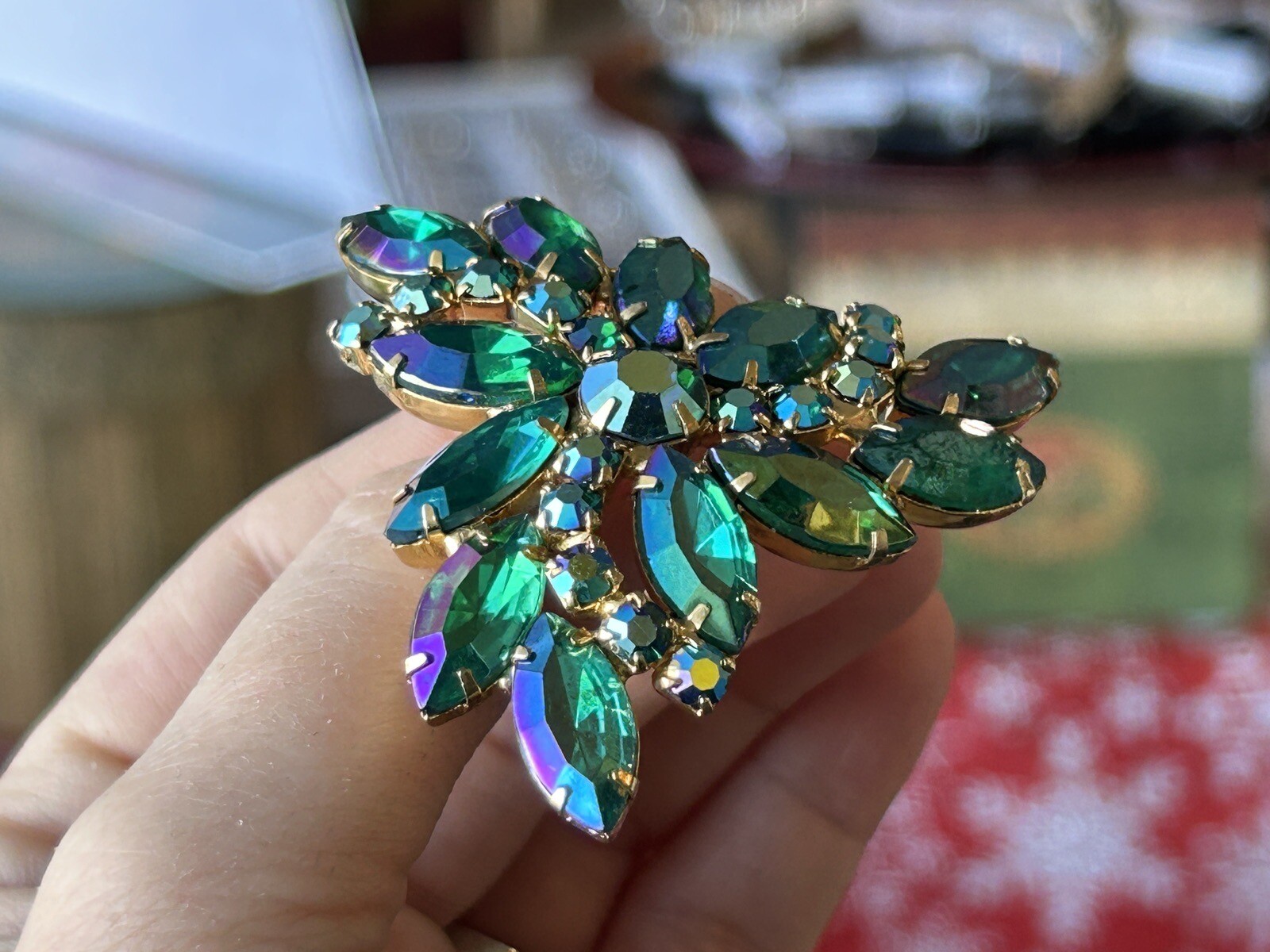 Vintage Emerald Green AB Rhinestone Brooch Unsigned Designer Juliana ? Weiss ?