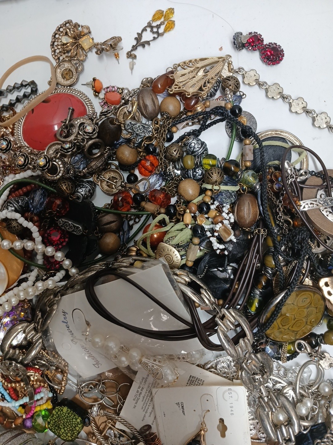 9.5Lbs Wearable Vintage Jewelry Huge lot Costume And More Unsearched Tangled