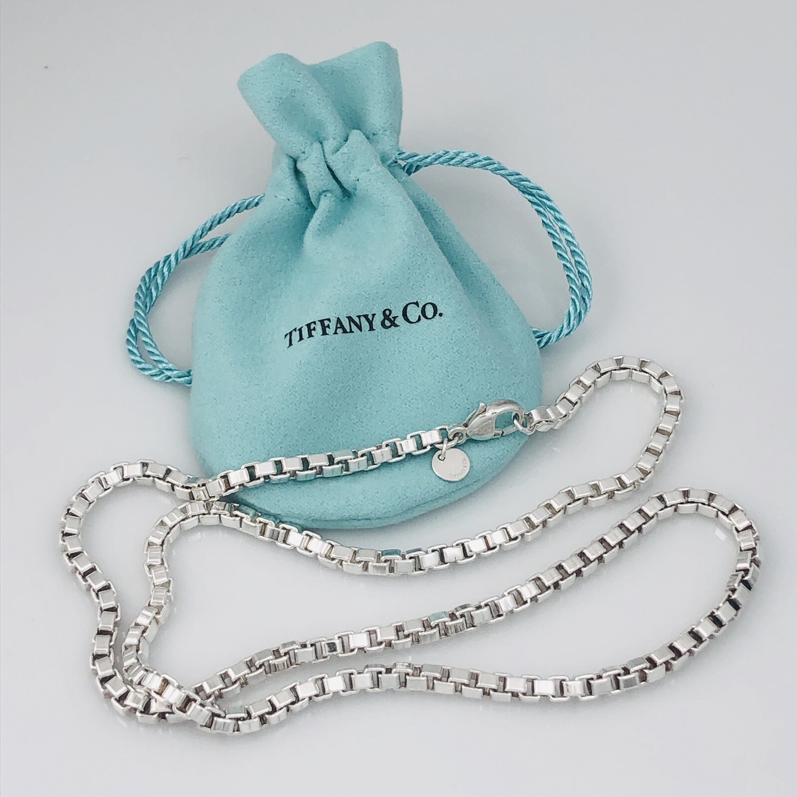 22” Tiffany & Co Large Men’s Unisex Venetian Box Link Necklace
