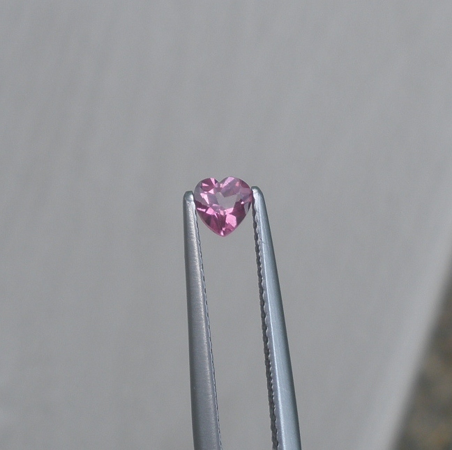 Pink Topaz Heart Gem 4mm