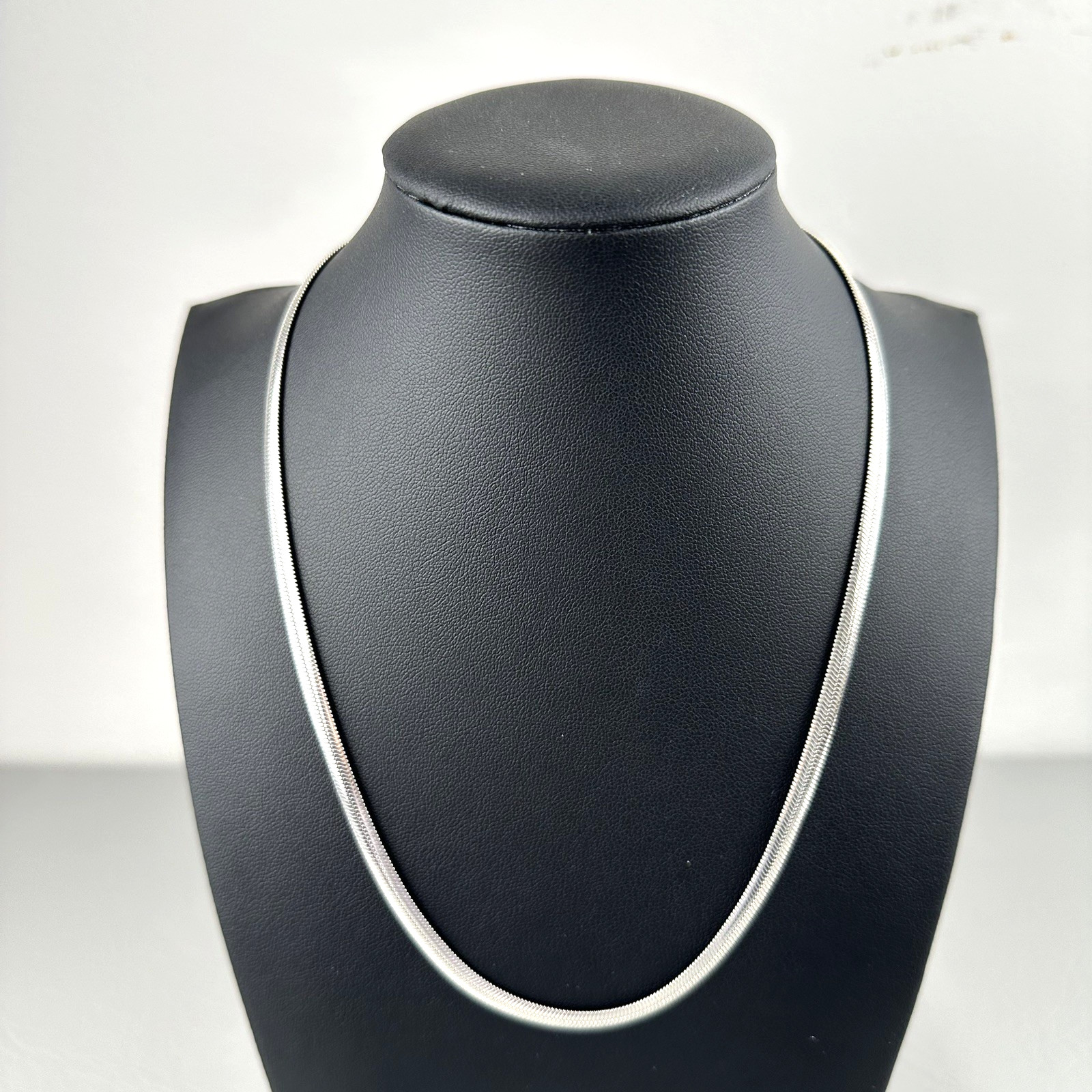 Vintage Sterling Silver Necklace 925 Italy Snake Chain IBB 17g 18″