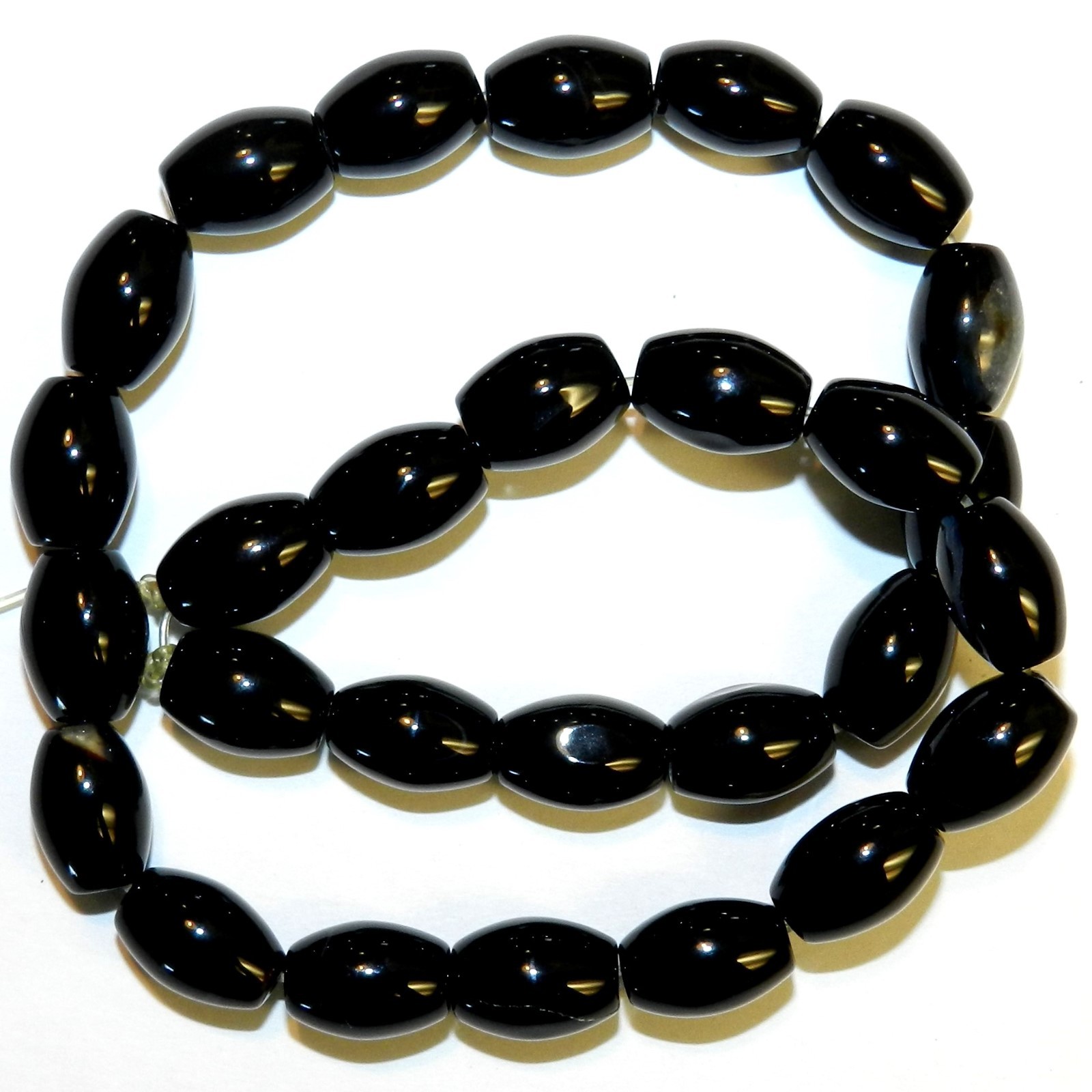 NG2899 Black Banded 13mm – 15mm Tapered Oval Agate Gemstone Beads 15″