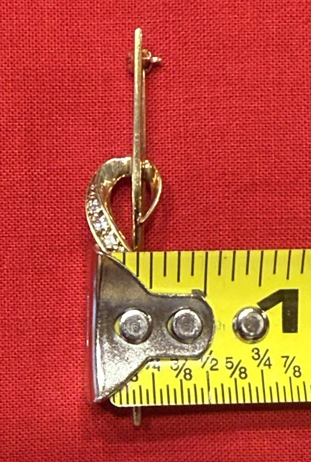 Vintage 14k Gold Bar Brooch With Looping Ribbon Design Accented With Diamonds