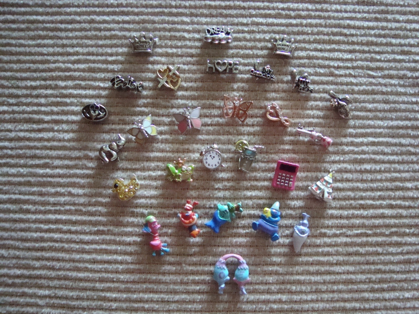 Authentic Origami Owl “Your Choice” of Charms “New” C 15