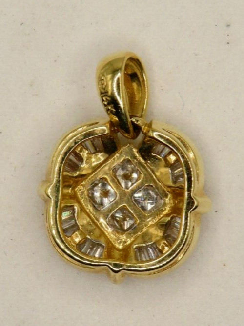 14K YELLOW GOLD PENDANT w 4 PRINCESS CUT & 22 TAPERED BAGUETTE DIAMONDS – ¾” H*