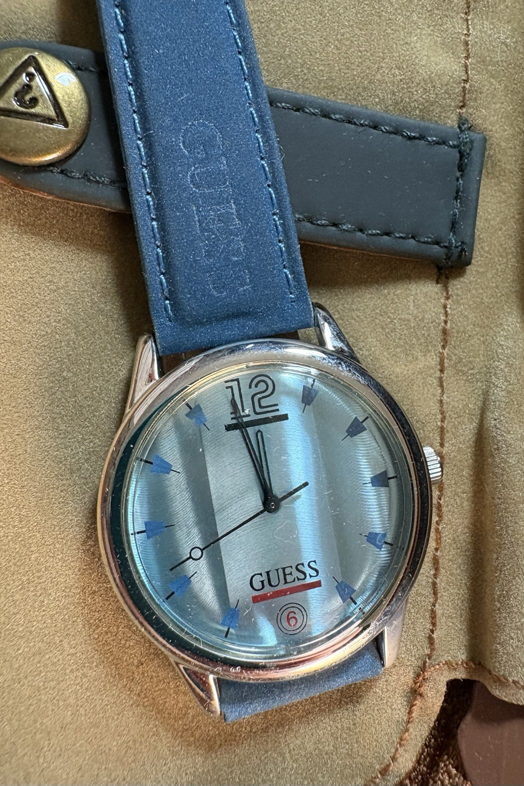 GUESS Men’s Vintage Quartz Watch