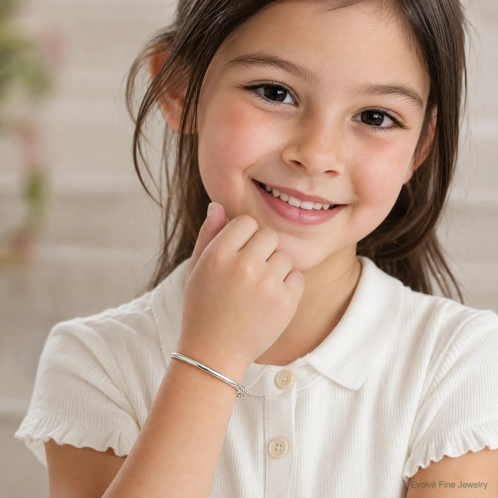 Sterling Silver RH-Plated Pol. & D/C 4mm W/ Safety Hinged Children’s Bangle