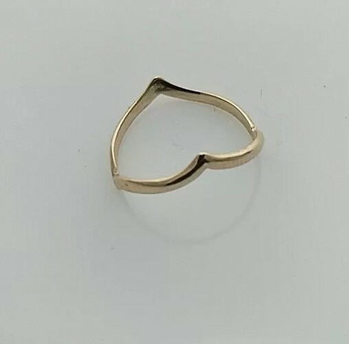 9 Carat Yellow Gold 375, Small Full Wishbone Ring, Size M + Half