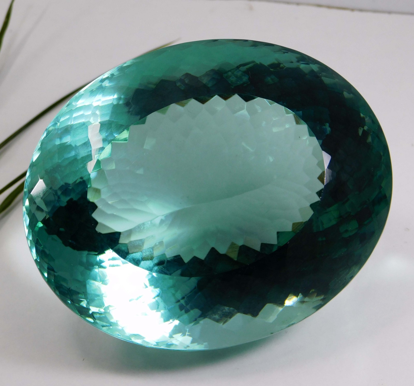 Certified 1544.60 Ct Natural Brazilian Blue Aquamarine Oval Cut AAA+ Gemstone