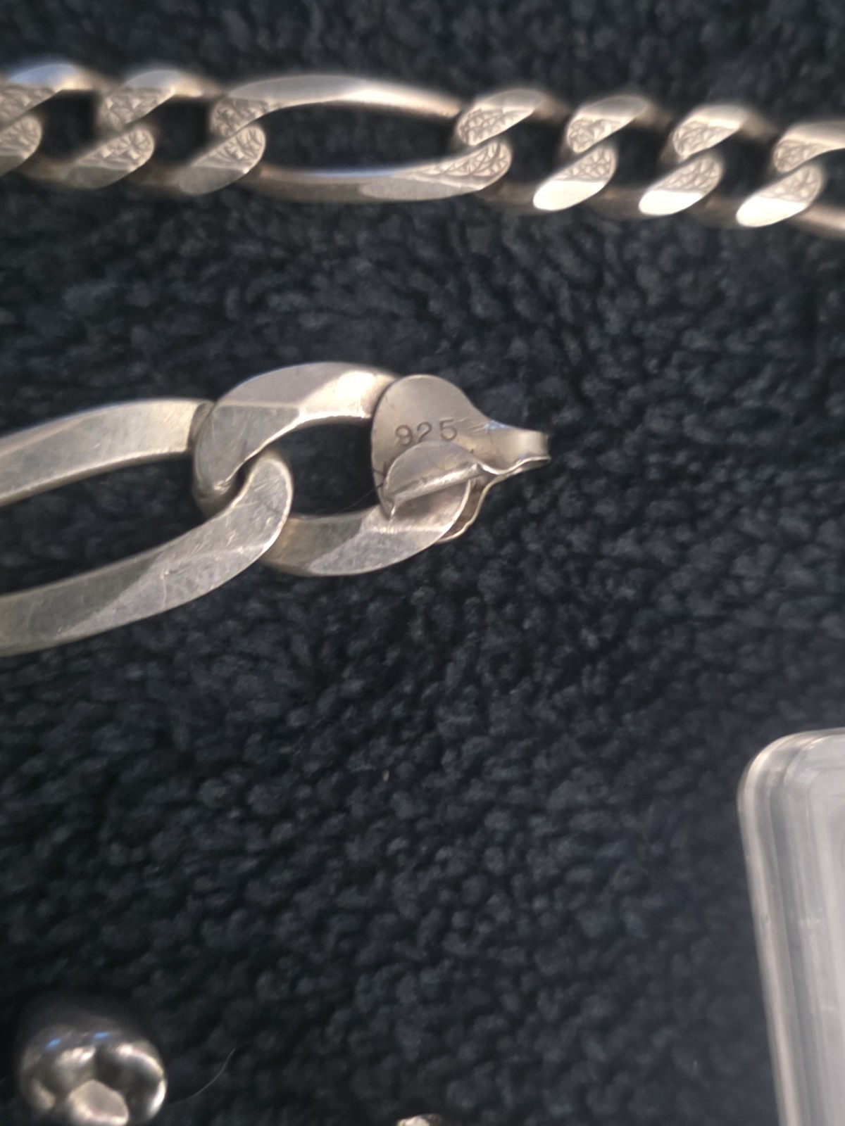 3 Ozs Of Broken Sliver An White Gold Jelwery
