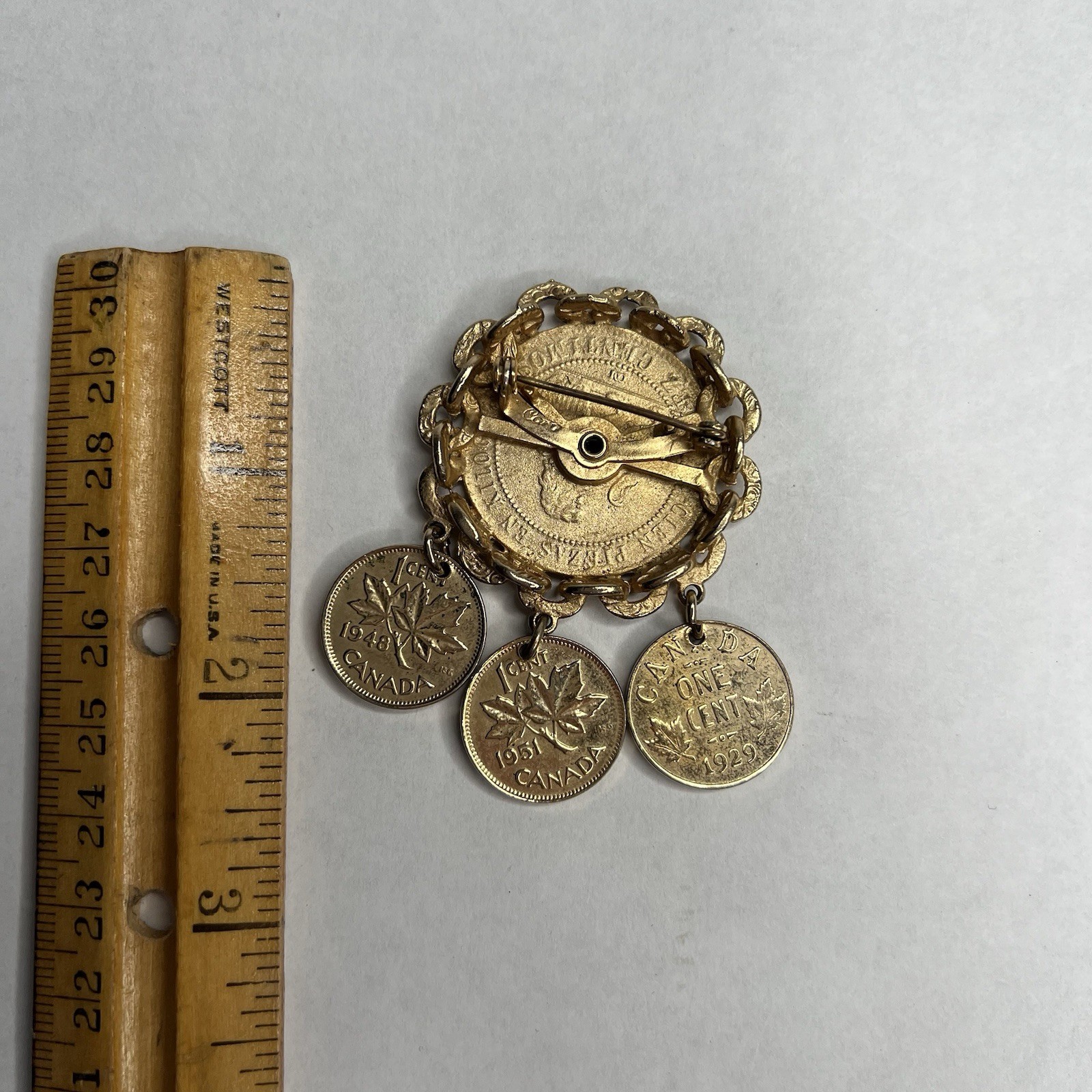 Coat Of Arms Brooch Canada Coins Europe Military Gold Fleur-De-Lis Forces Medal