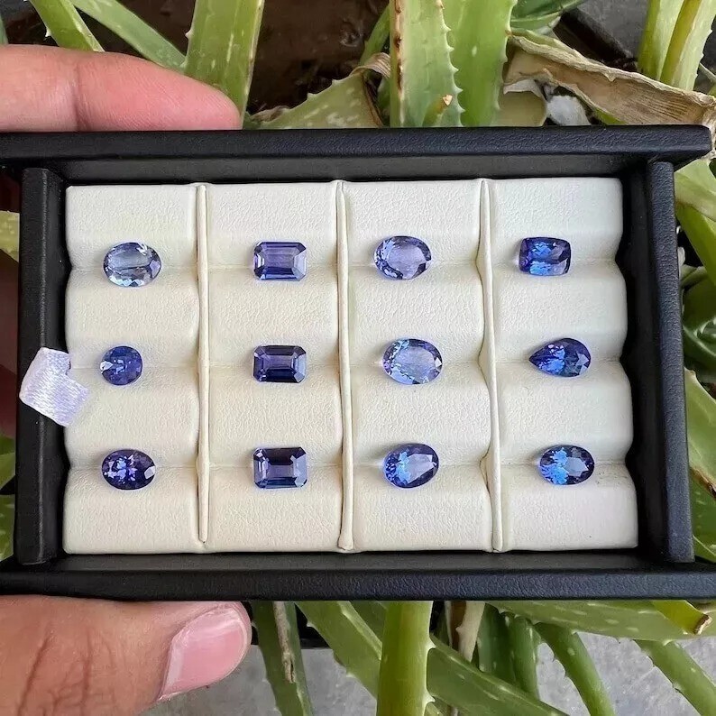Superb Natural Sapphire Blue Mix Cut CERTIFIED 120 Ct 12 Pcs Loose Gemstone Lot