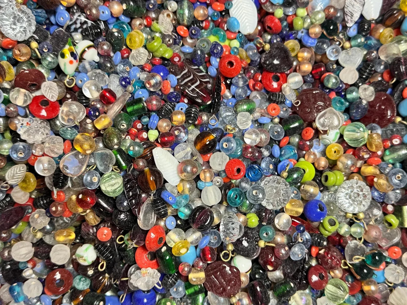 EVERYTHING Mix 2 lb. Vintage India Glass Beads Lot Crafts Jewelry Bulk Estate
