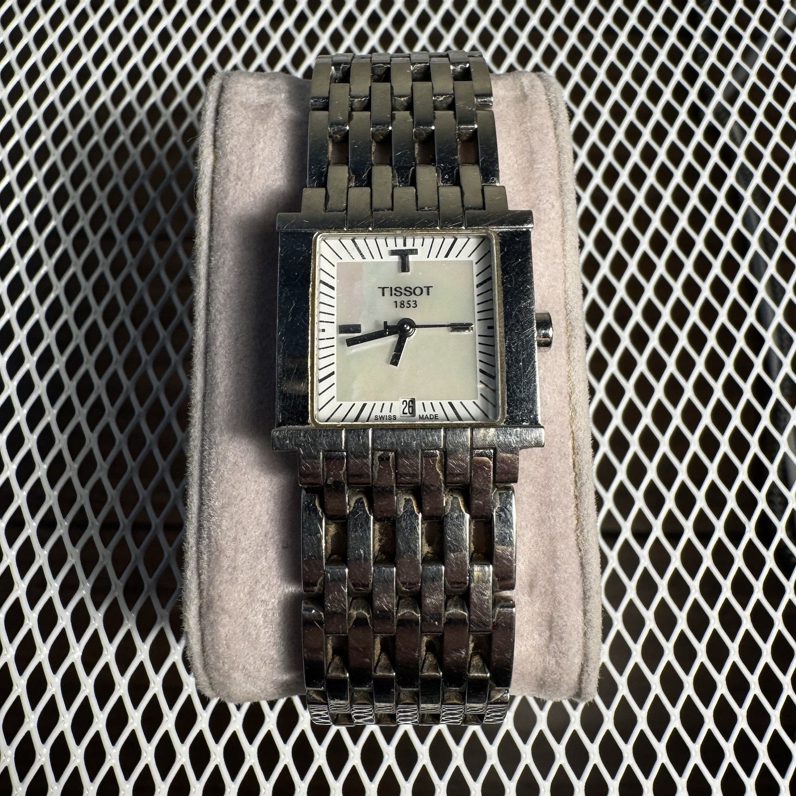 Tissot 1853 Lady Watch L910 Mother of Pearl Dial Quartz Swiss Made