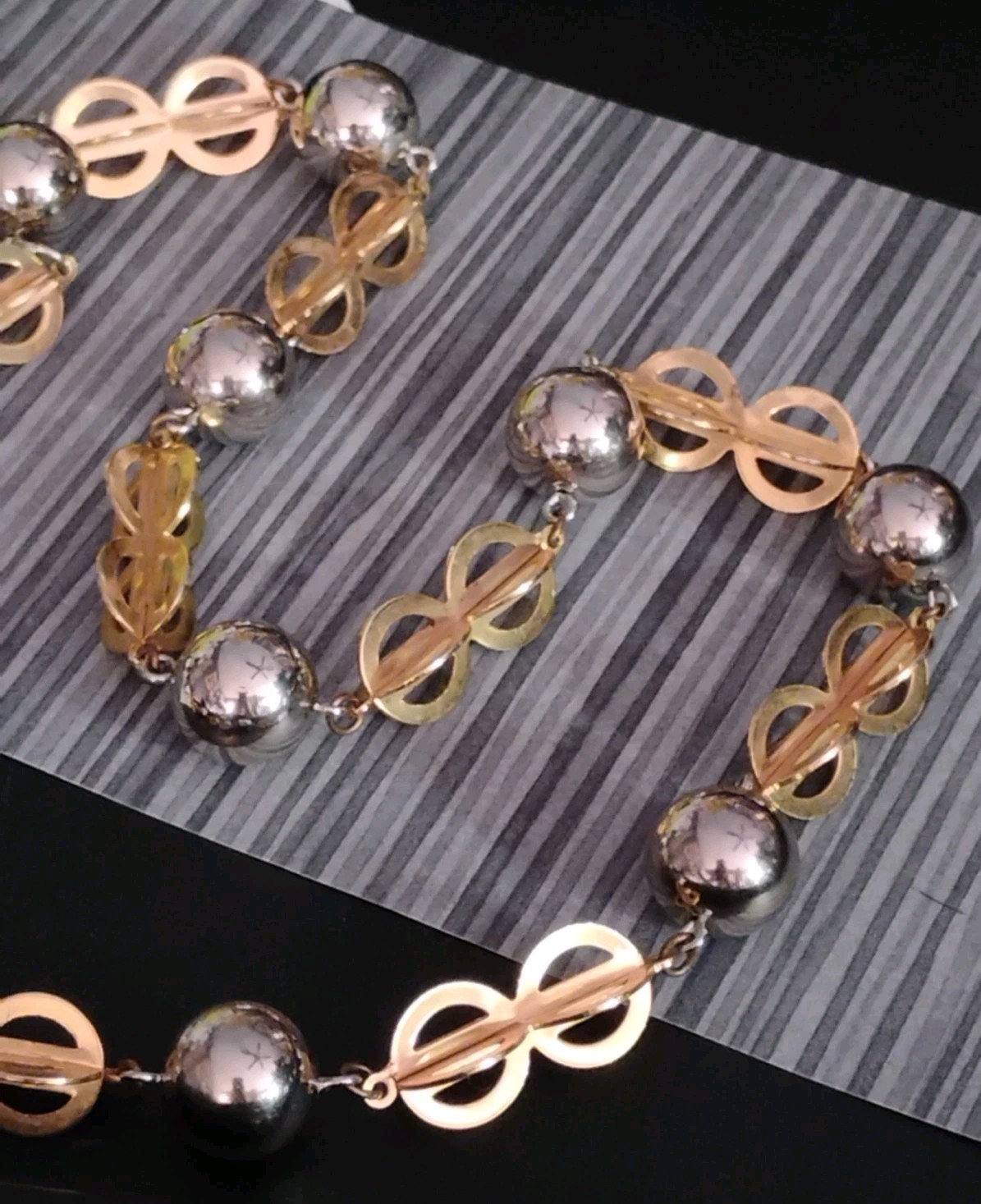 Vintage GEOMETRIC Beaded Bauble Dual Metallic 28″ Spring Ring Chain Necklace!
