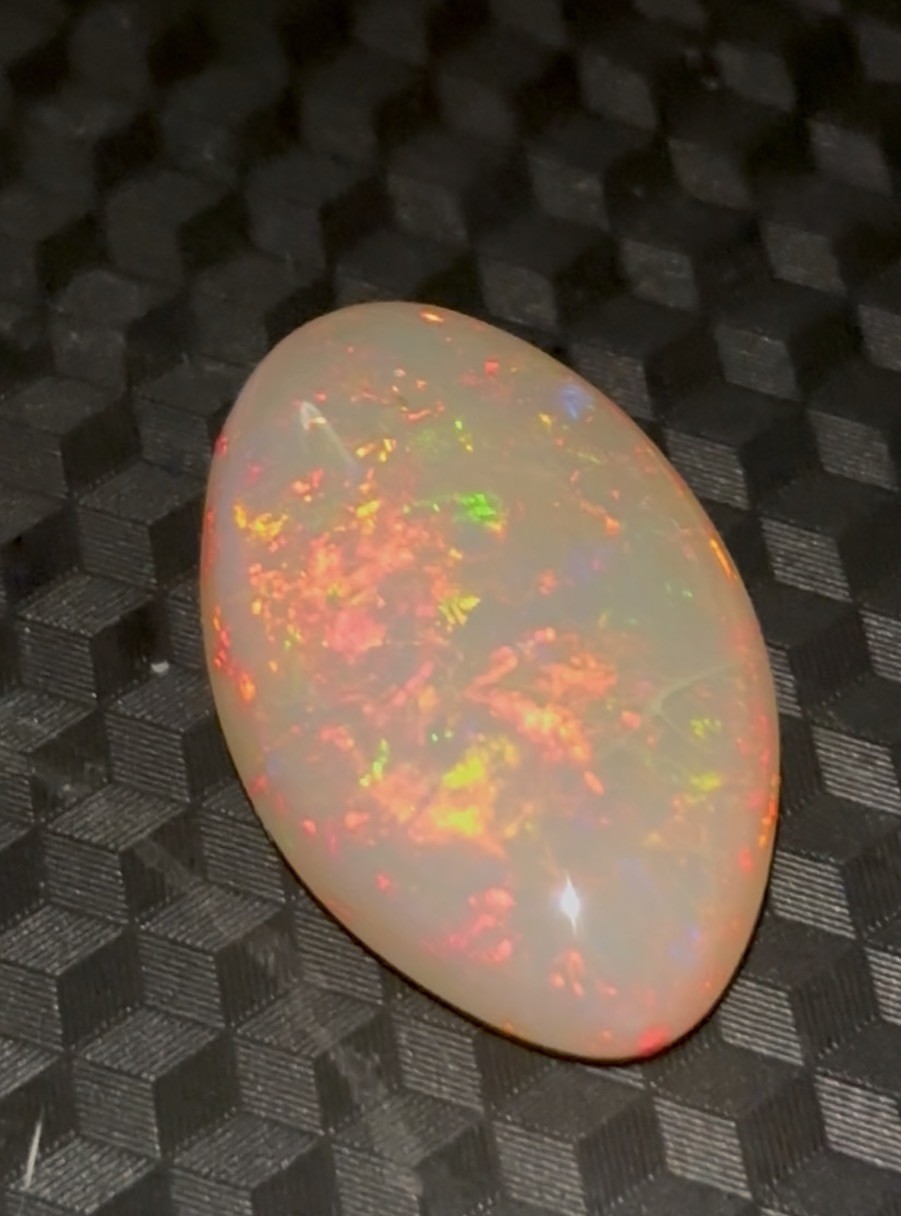 Ethiopian Fire Opal Welo 24.50Ct Natural Oval Cabochon Top Fire Loose Gemstones