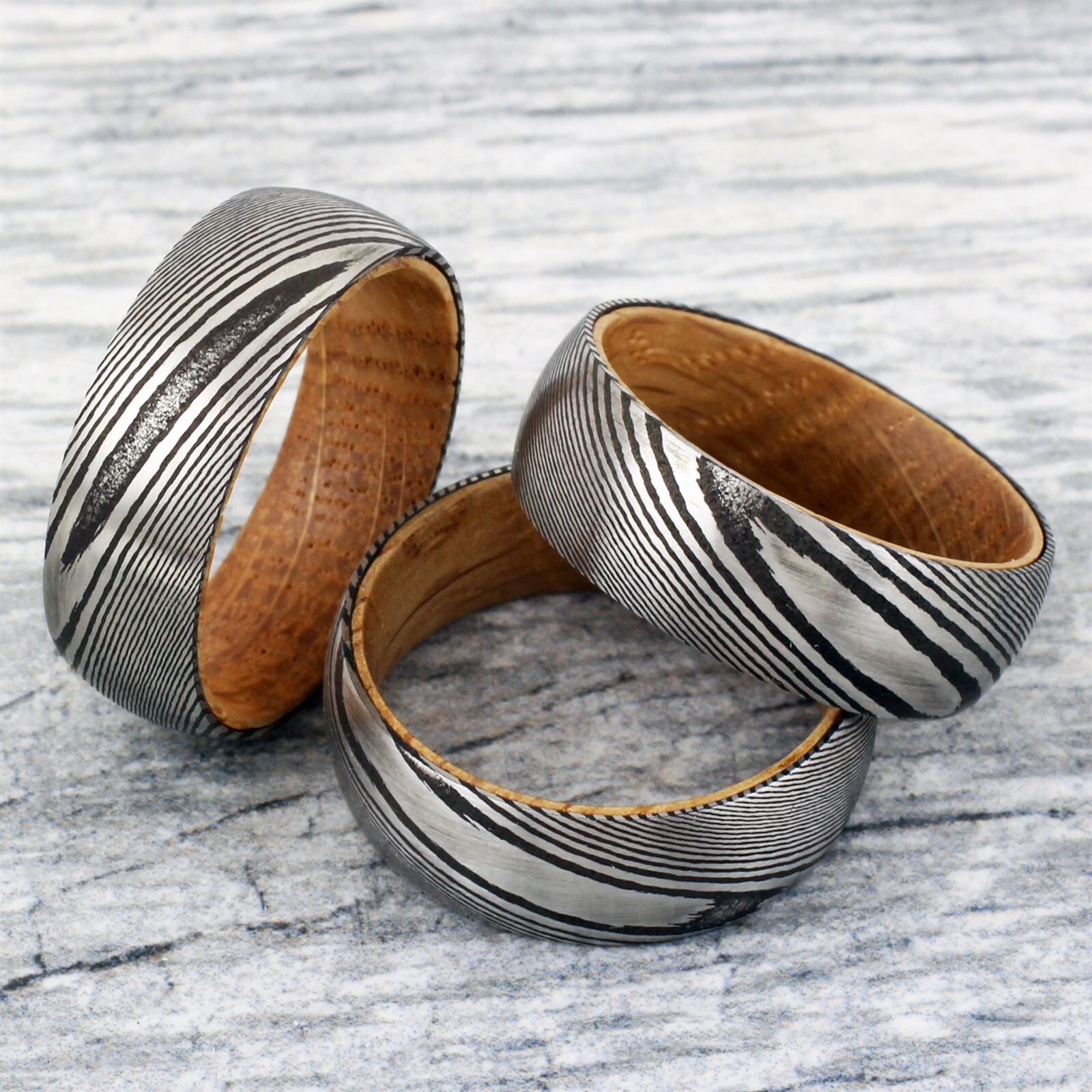 8mm Men’s Black Damascus Steel with Whiskey Barrel Wood Sleeve Wedding Band Ring