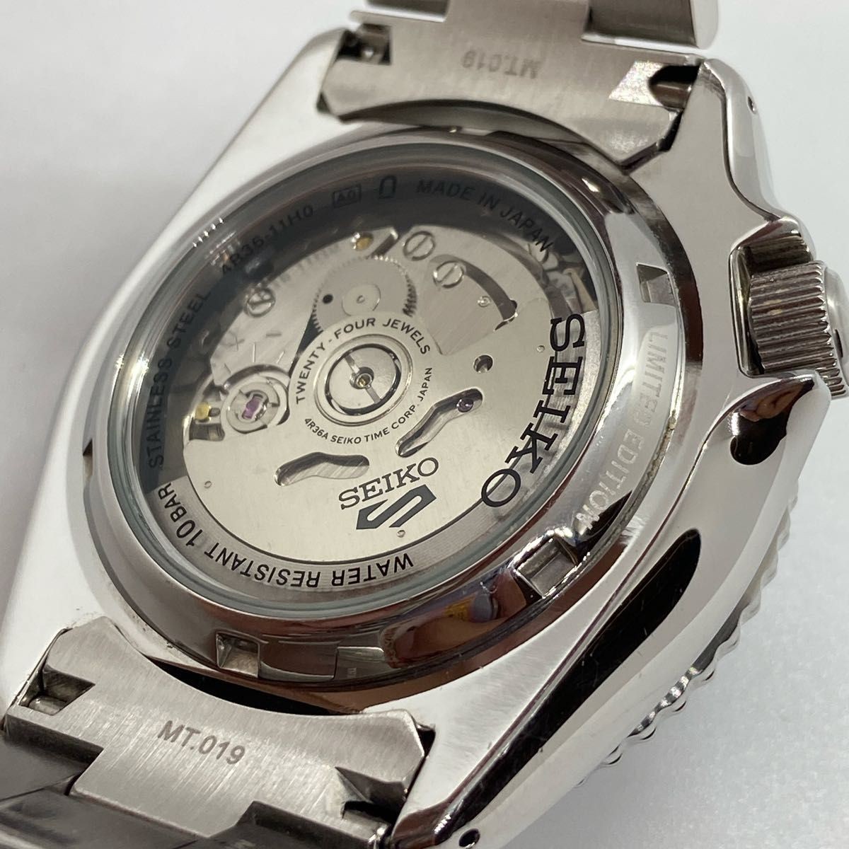 SEIKO Seiko 5 Sports SBSA109 Automatic Limited White Watch