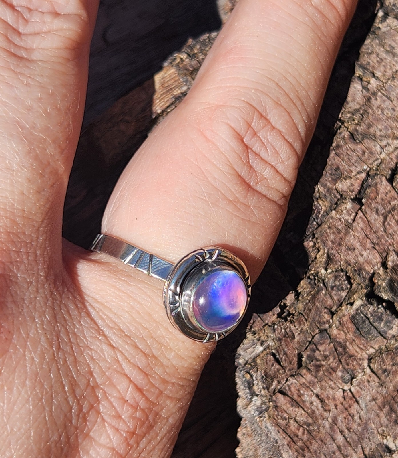 Aurora Opal Handmade Sterling Silver 925 Round Ring, Size 9 Pink Purple