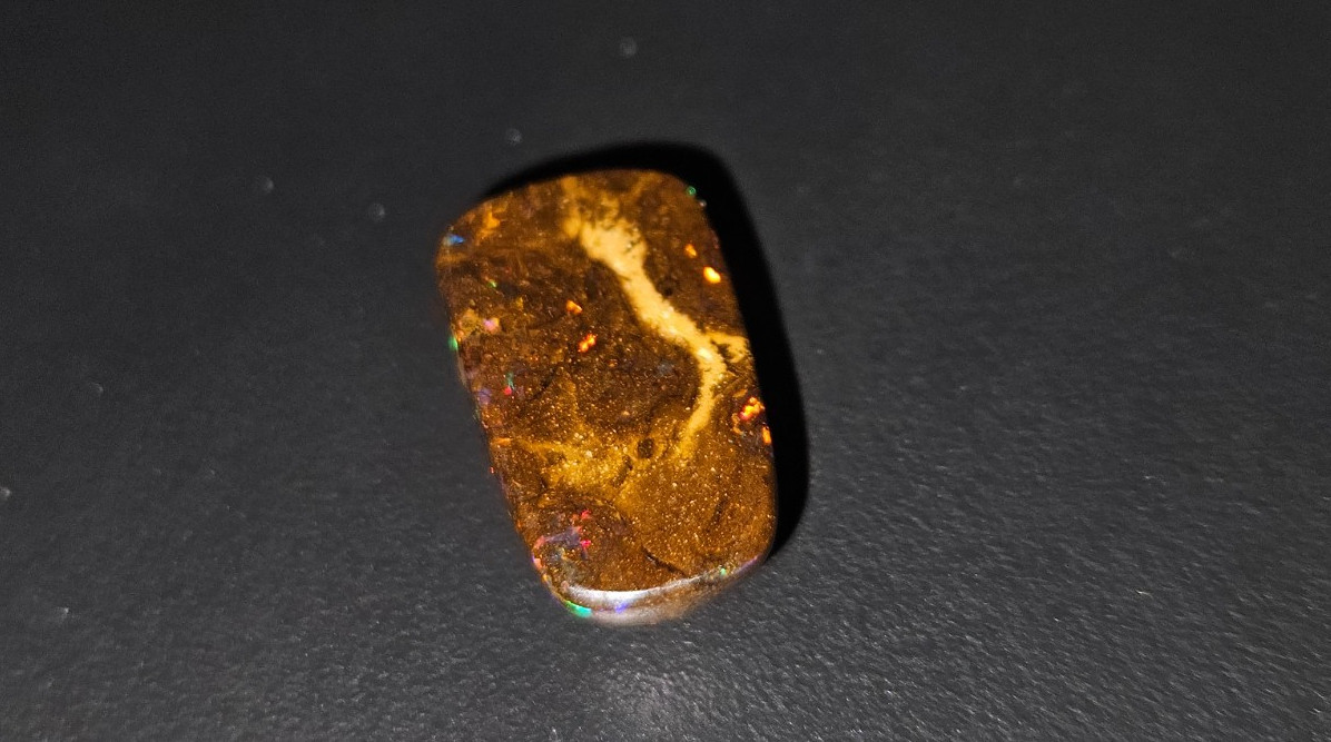 Boulder Opal Cabochon Gemstone From Queensland Australia- 6.39cts.