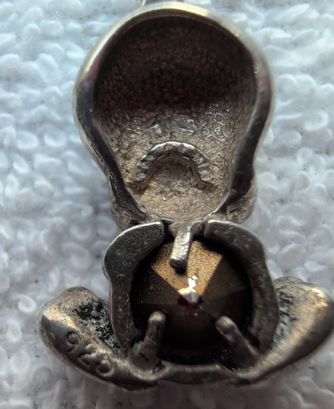 Vintage Tweety Bird Pendant Warner Bros. Sterling 925 red foil backed rhinestone