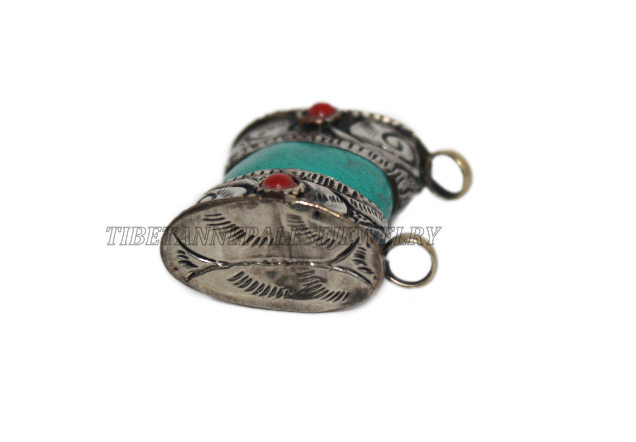 Turquoise Pendant Boho Pendant Silver pendant Tibetan Pendant Nepalese Pendant