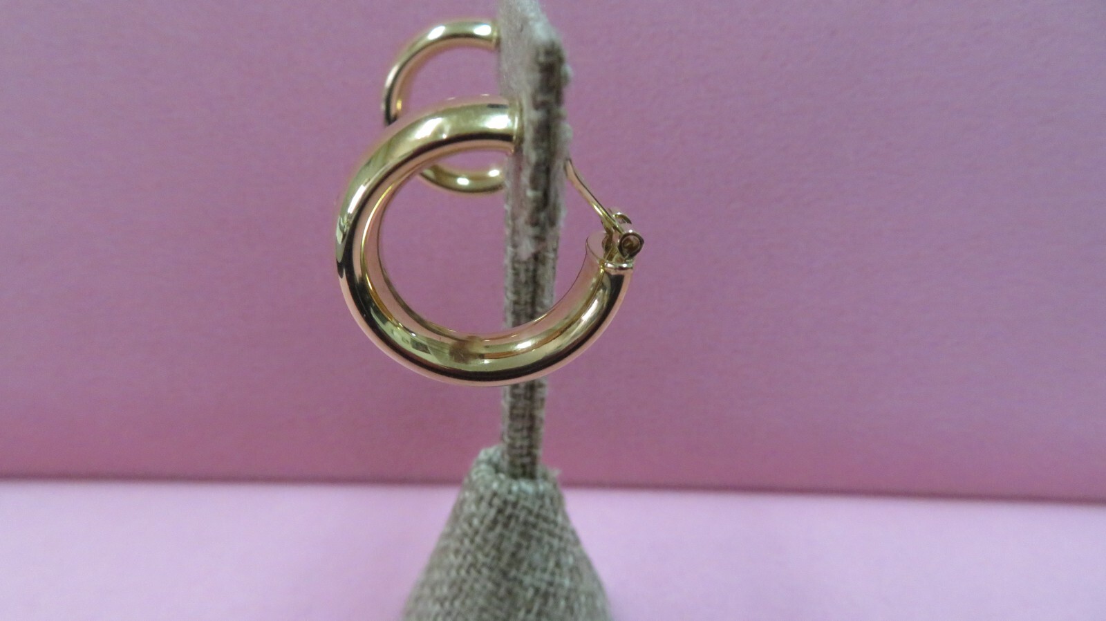 14k Pure Y. Gold None Pieced Omega Back Hoop Earrings 3.67 Grams (#60)