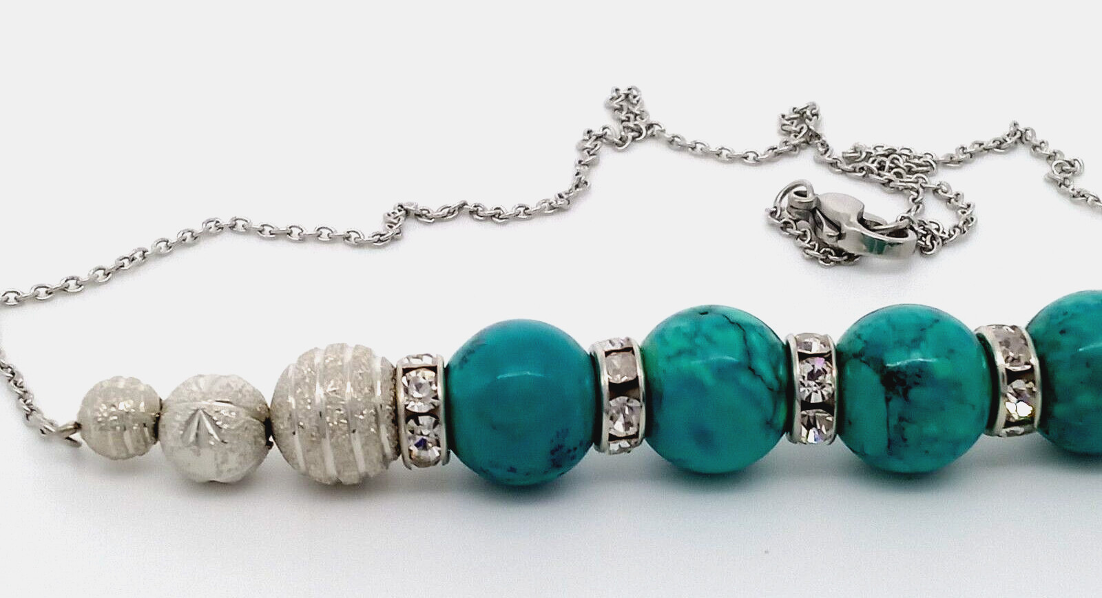 Green and Black Bead Rhinestone Chain Necklace Silver Tone Metal Clear Crystals