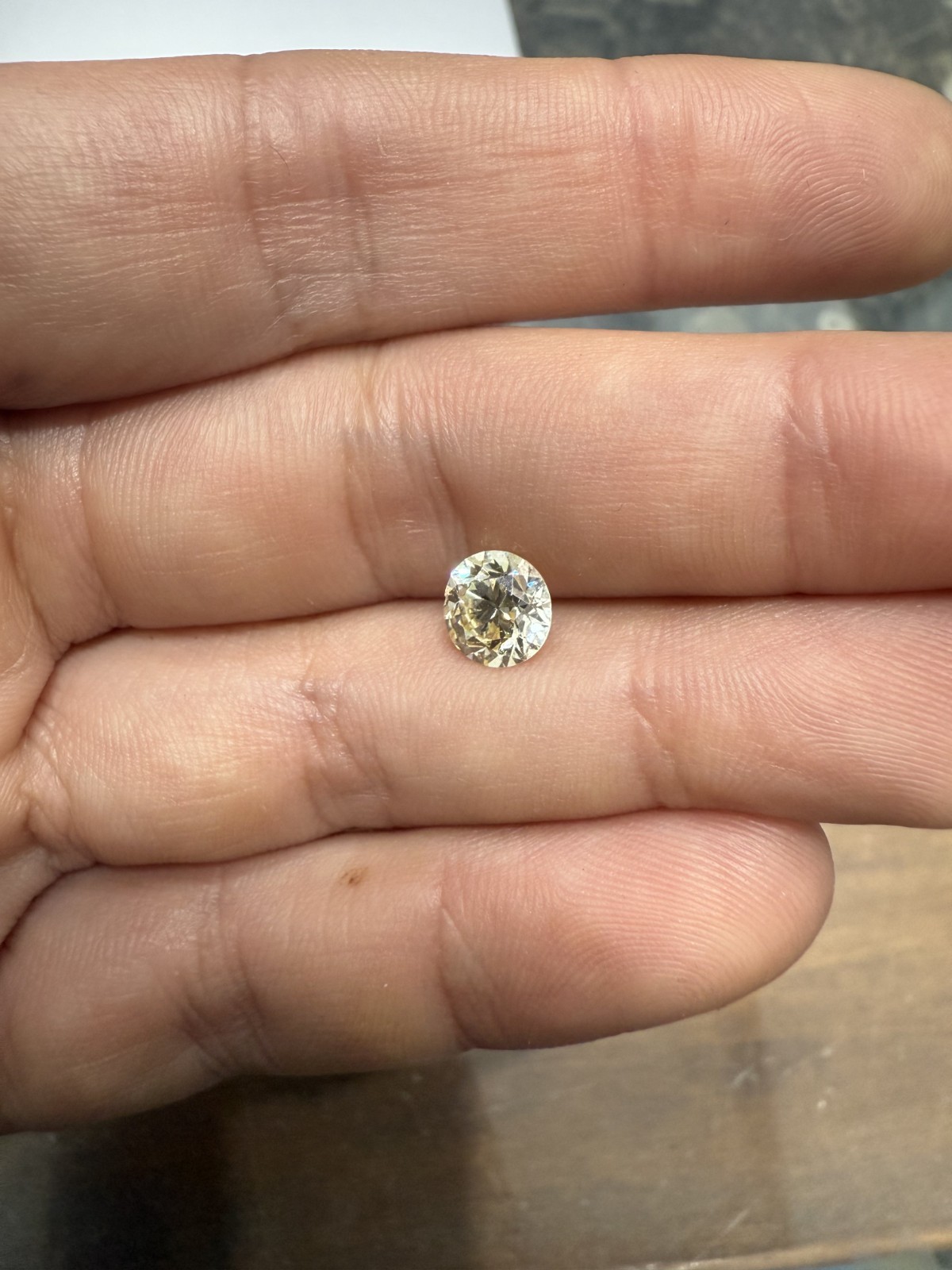 GIA certified loose 1.18ct SI1 Q/R diamond