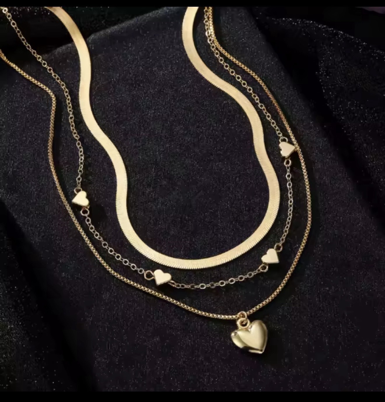 New Fashion Chain Love Pendant Multi Layer Necklace, Women’s Personalized metal
