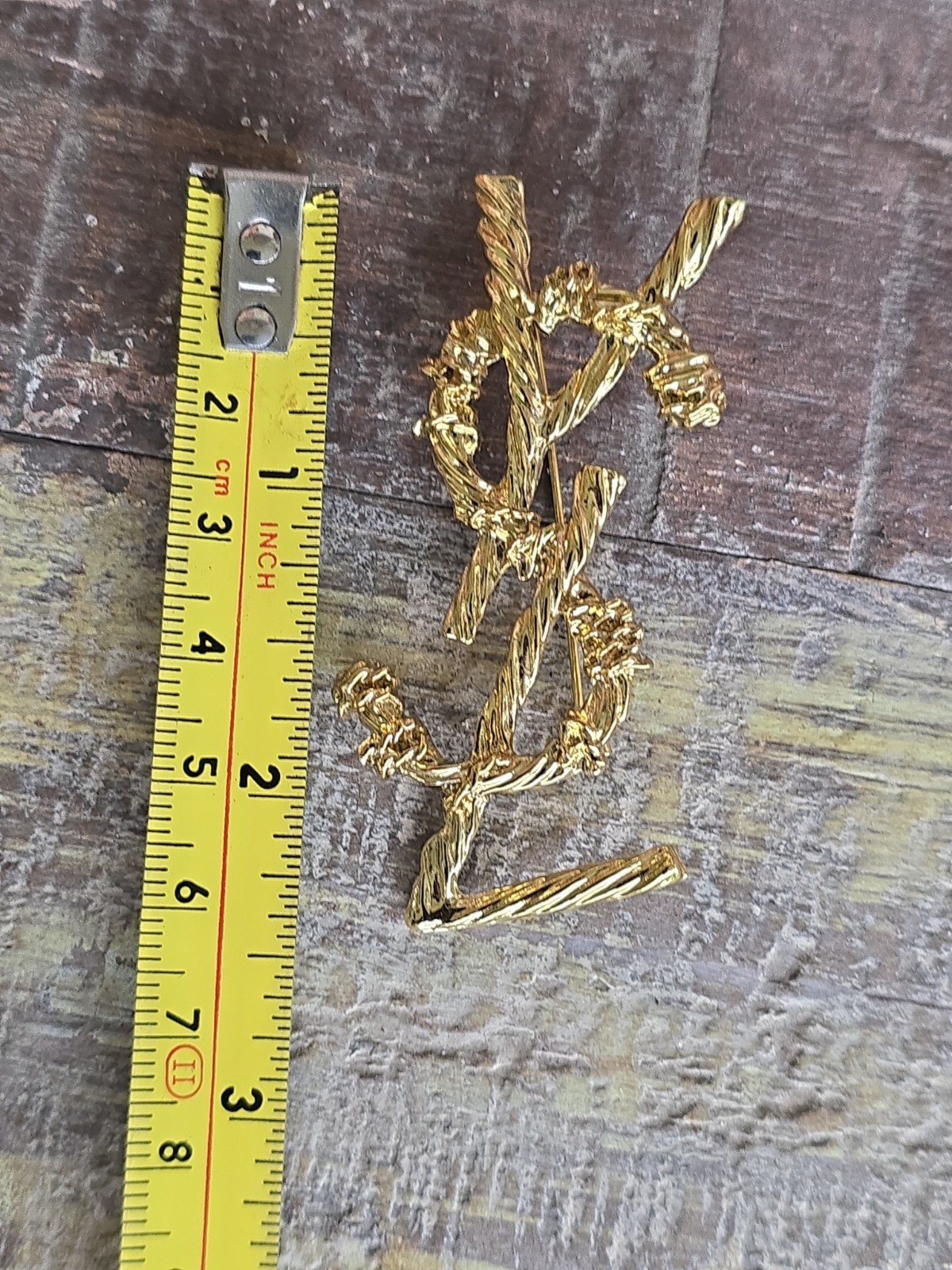 YSL Yes Saint Laurent Paris Vintage Brooch Pin Gold Tone BEAUTIFUL
