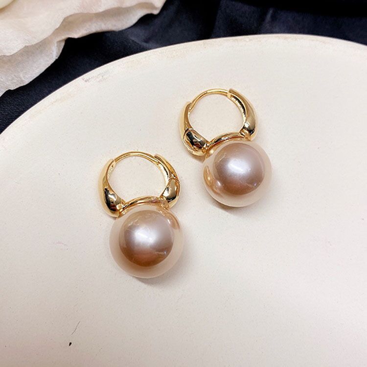Fashion Woman Elegant Gold plated Pearl Earrings Clip Dangle Drop Hoop Huggie