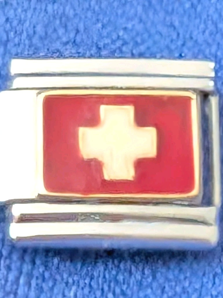 Authentic LEVEL Switzerland Swiss Flag Italian Charm 9mm Classic B111