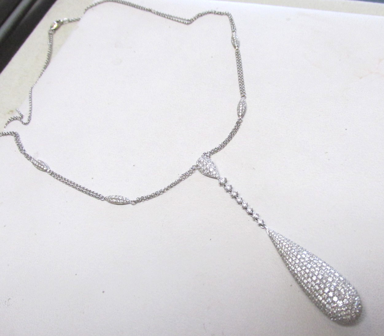 Stunning Near Perfect VS1-2 G Natural Diamond Necklace 16 in. 14k WG MAKE OFFER