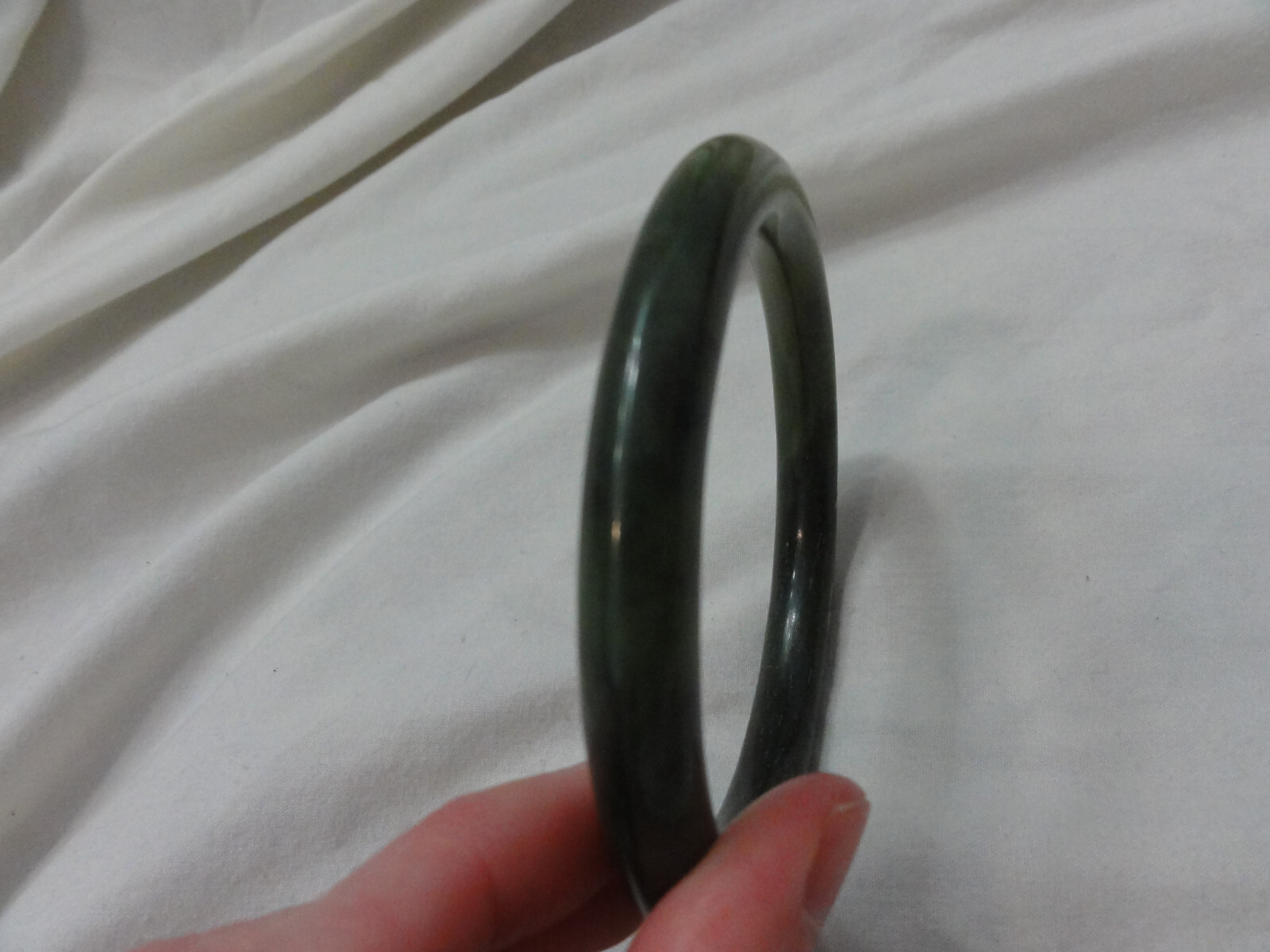 VINTAGE Green Jadeite Jade 9mm Bangle Bracelet ~ See Description