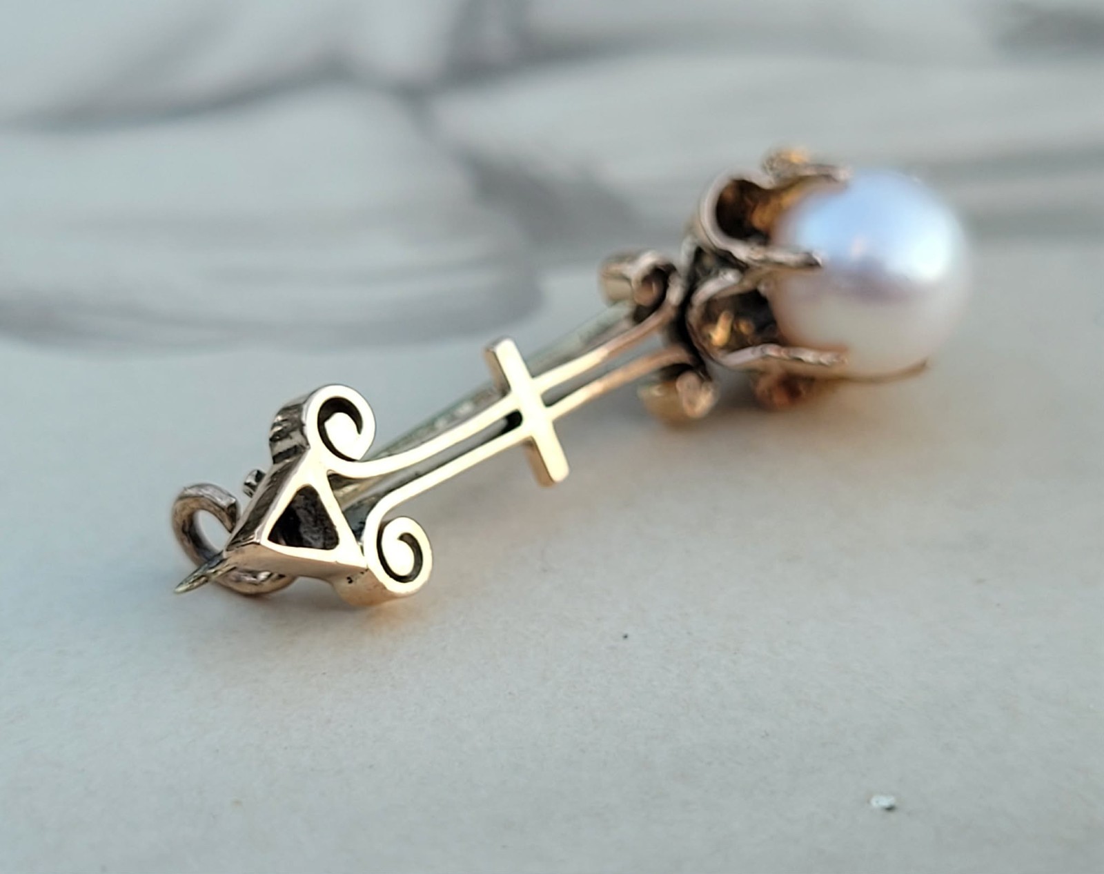 Antique 10k Yellow Gold Pearl Belcher Set Asymmetrical Victorian Brooch Pin