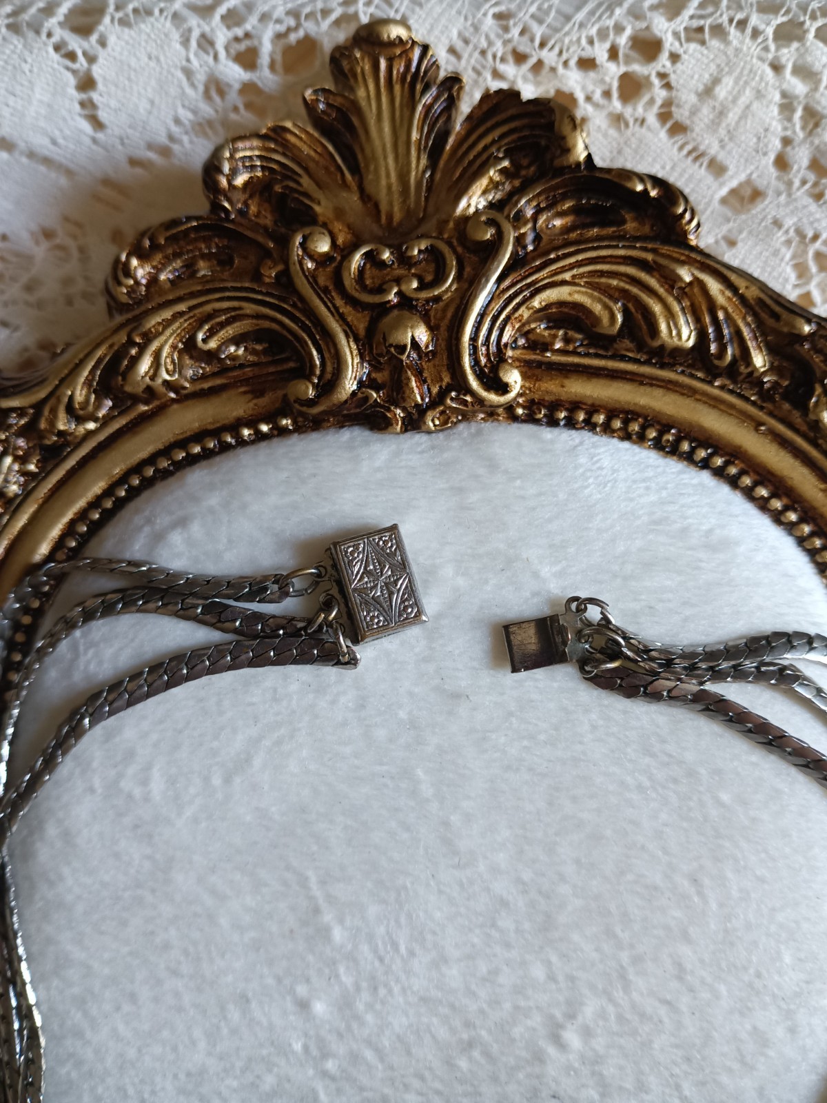 vintage Silver Multi-Strand Herringbone Chain choker Box Clasp Metal 14 1/2in