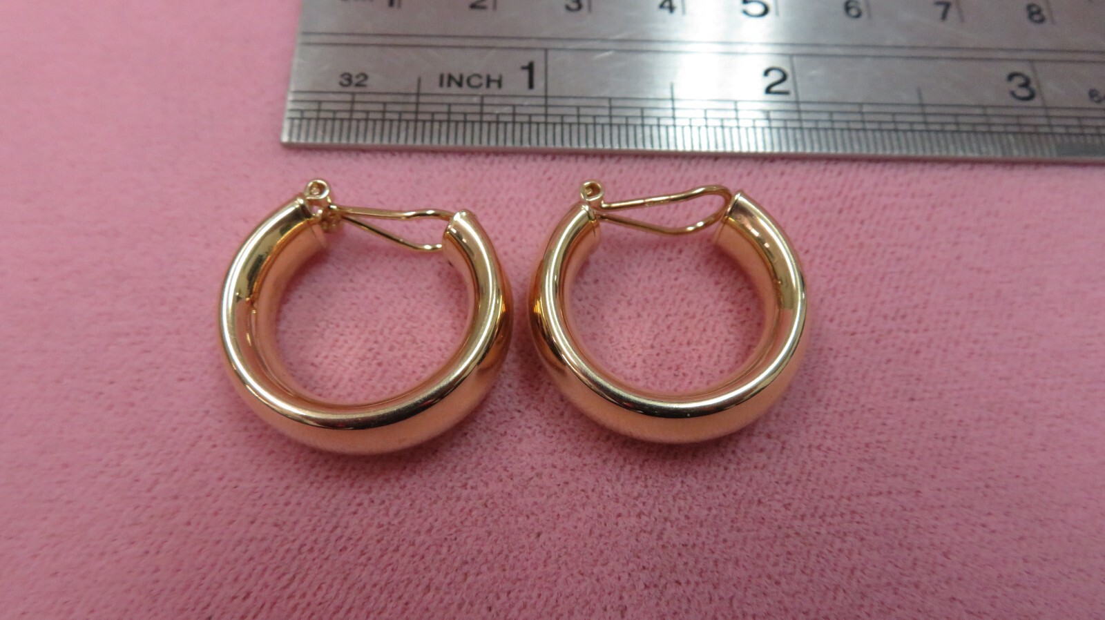 14k Pure Y. Gold None Pieced Omega Back Hoop Earrings 3.67 Grams (#60)