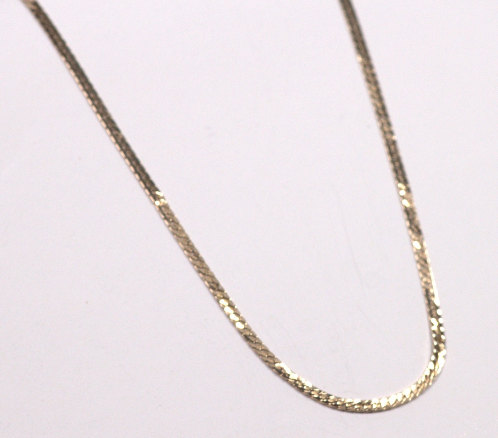 Gold Chain – 9ct Gold Curb Chain Necklace Fine 16 inches 40cm