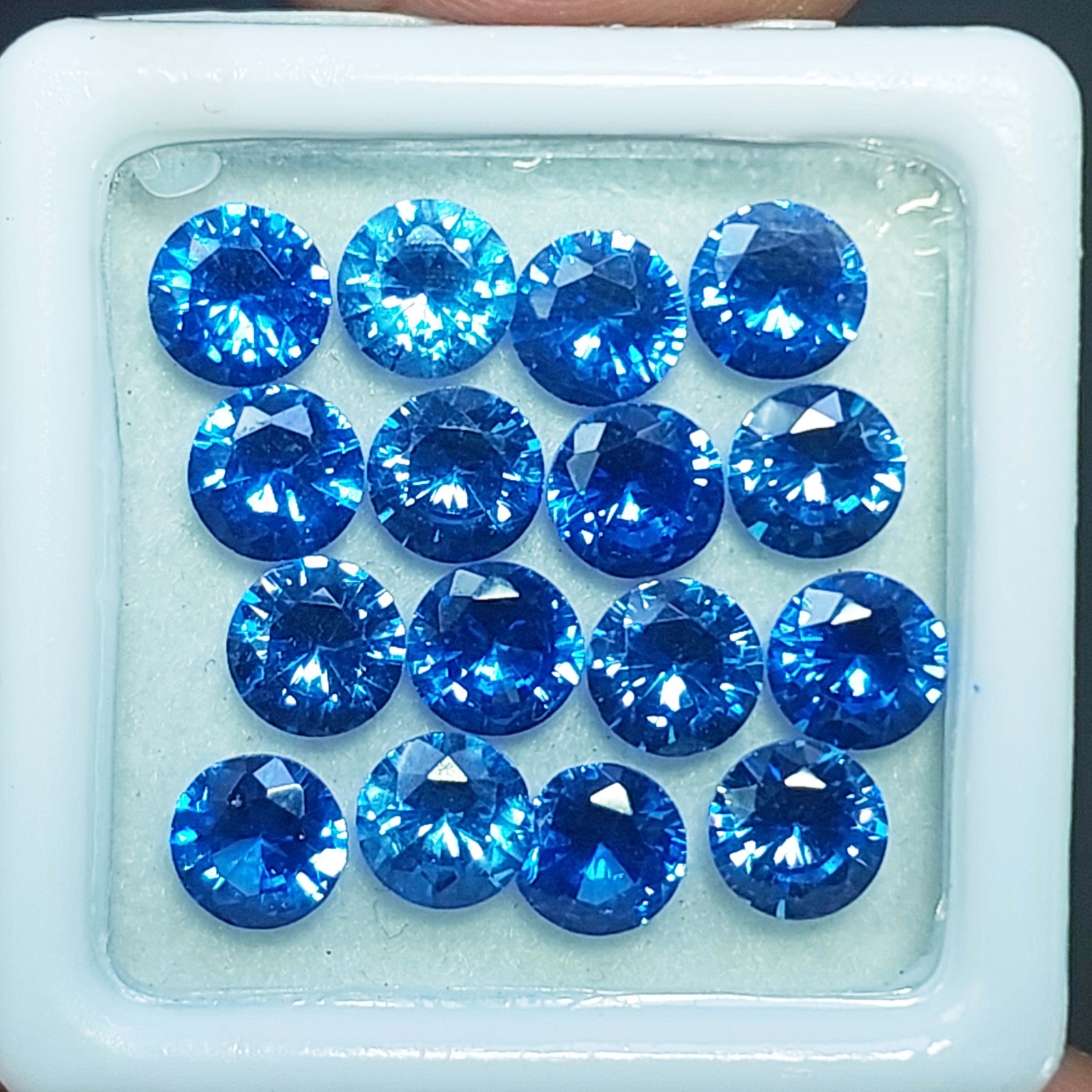 Natural Blue Sapphire 6MM Round 16 Pc Certified Loose Gemstone Parcel