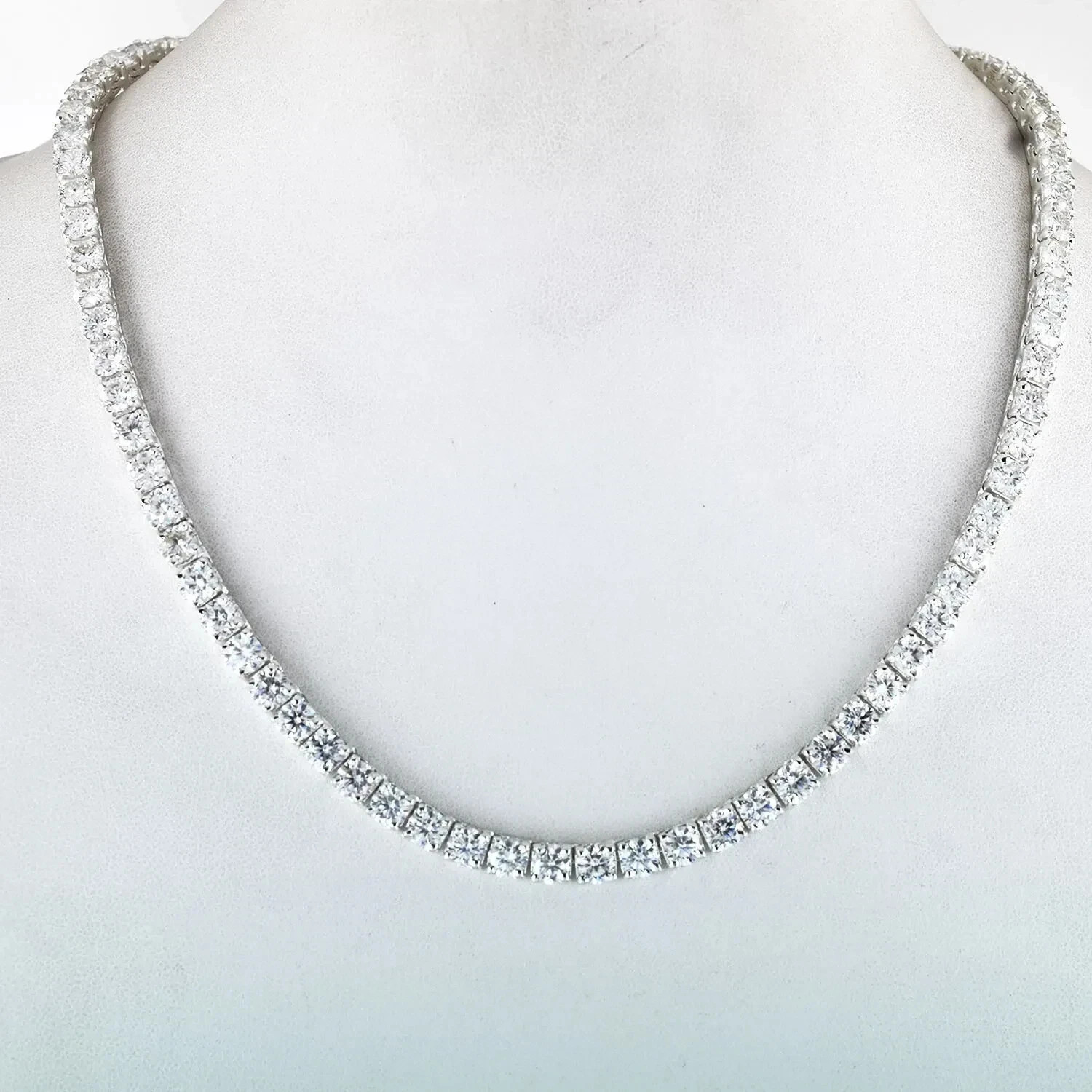 17CT Gorgeous 18 inches White Diamond Tennis Necklace 14K White Gold Plated