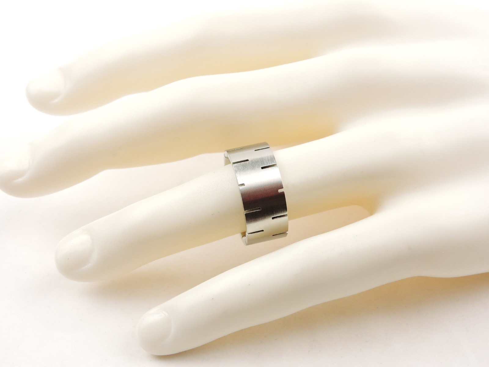 Stainless Steel Comfort Fit Wide Band Ring – Free Gift Packaging