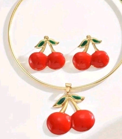 Bright Red Cherry Neck-bracelet & Matching Earrings, Goldtone.FREE SHIPPING